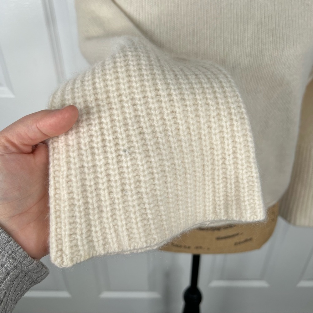Sz XS Skull Cashmere 100% cashmere sweater with bell sleeves Preloved $395 MSRP - Picture 6 of 11